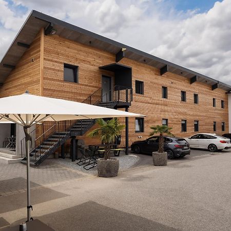 Aparthotel Nah Dran Dingolfing Exterior photo